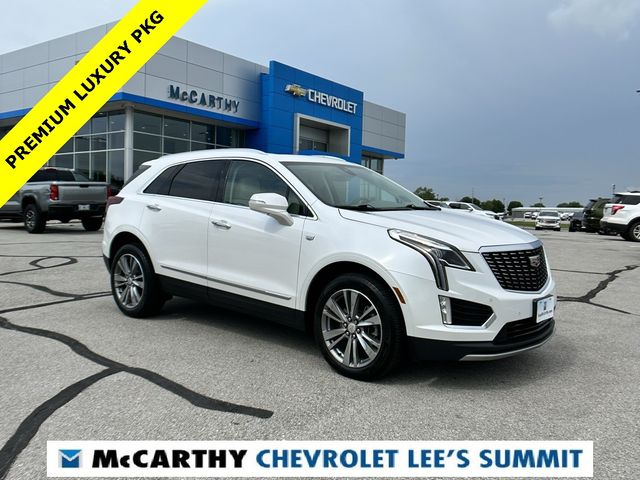 2022 Cadillac XT5 Premium Luxury