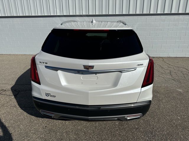 2022 Cadillac XT5 Premium Luxury