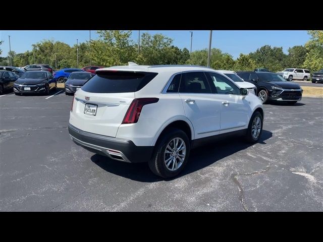 2022 Cadillac XT5 Premium Luxury