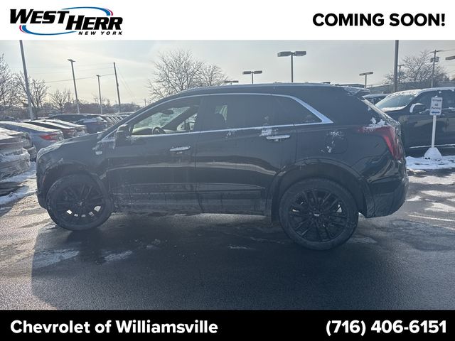 2022 Cadillac XT5 Premium Luxury