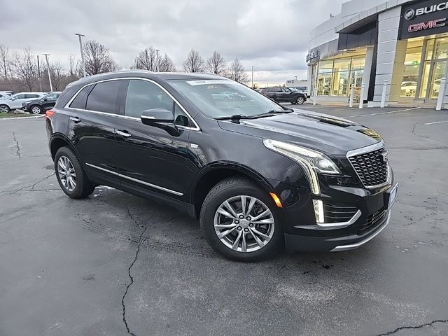2022 Cadillac XT5 Premium Luxury