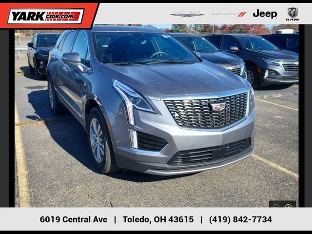 2022 Cadillac XT5 Premium Luxury