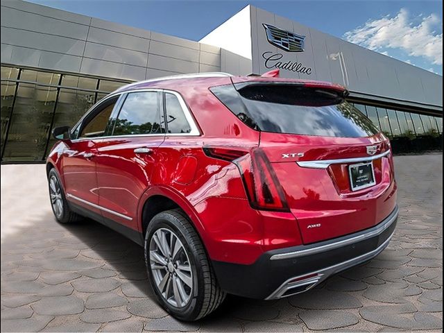 2022 Cadillac XT5 Premium Luxury