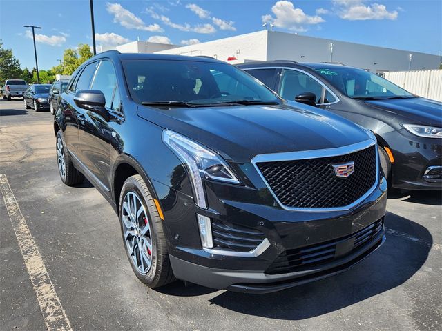 2022 Cadillac XT5 Sport