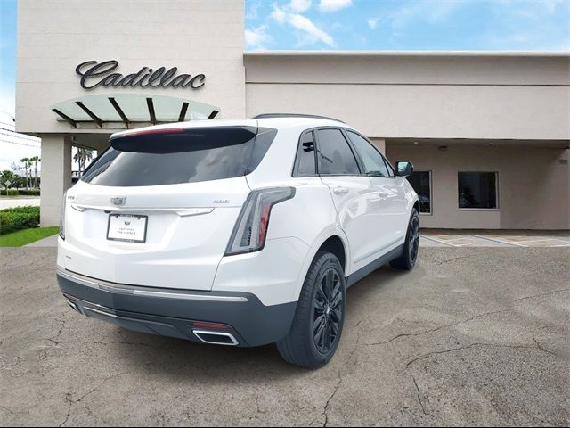 2022 Cadillac XT5 Sport