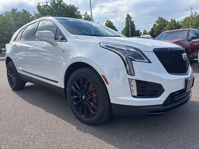 2022 Cadillac XT5 Sport