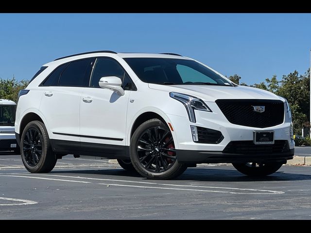 2022 Cadillac XT5 Sport
