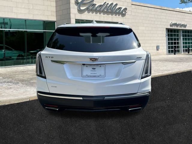 2022 Cadillac XT5 Sport