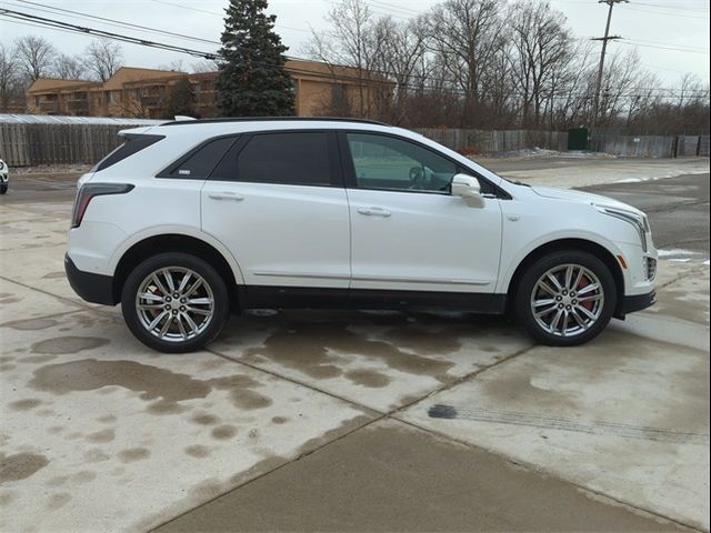 2022 Cadillac XT5 Sport