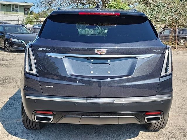 2022 Cadillac XT5 Sport