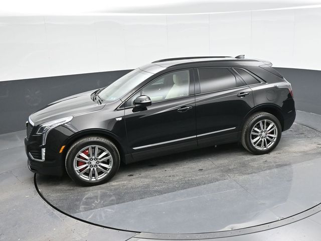 2022 Cadillac XT5 Sport