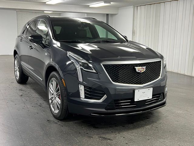 2022 Cadillac XT5 Sport