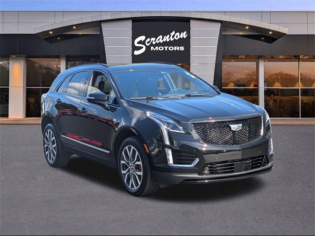 2022 Cadillac XT5 Sport