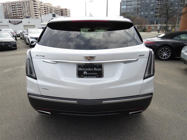 2022 Cadillac XT5 Sport
