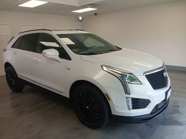 2022 Cadillac XT5 Sport