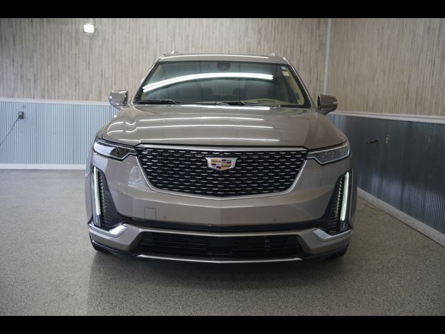 2022 Cadillac XT6 Premium Luxury