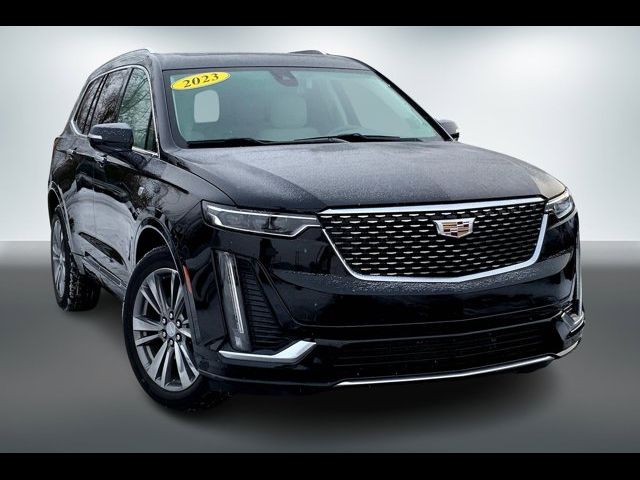 2022 Cadillac XT6 Premium Luxury