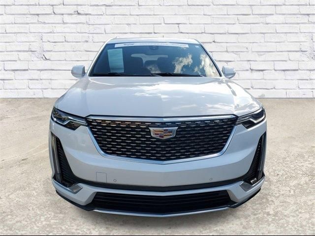 2022 Cadillac XT6 Luxury