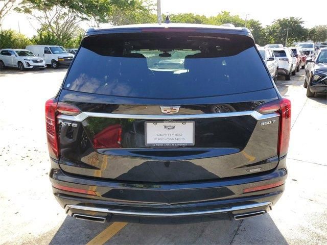 2022 Cadillac XT6 Luxury