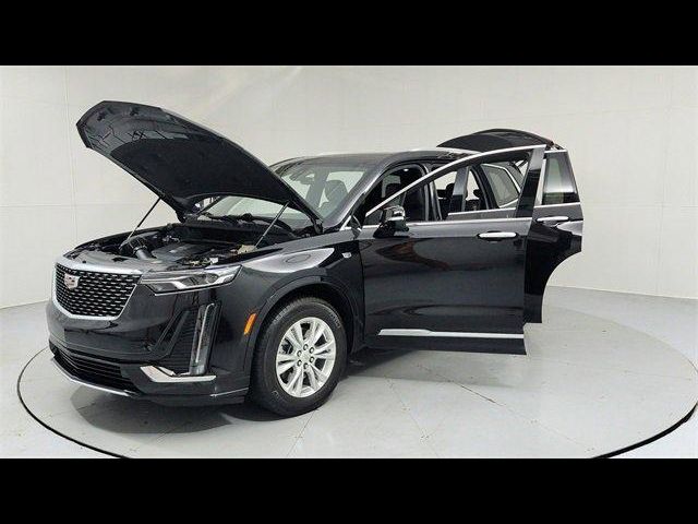 2022 Cadillac XT6 Luxury
