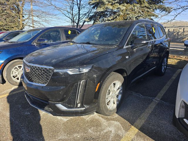 2022 Cadillac XT6 Luxury