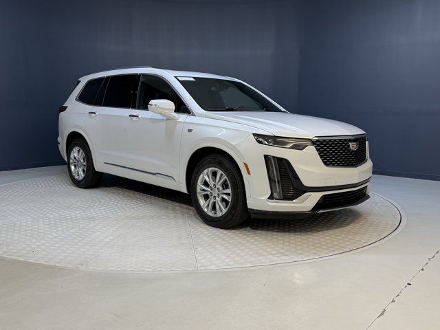 2022 Cadillac XT6 Luxury