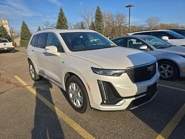 2022 Cadillac XT6 Luxury