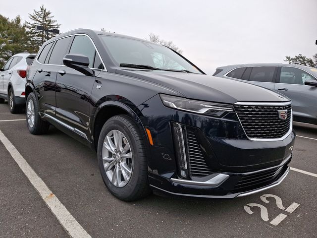 2022 Cadillac XT6 Luxury