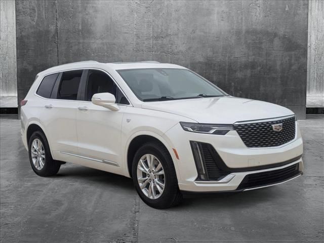 2022 Cadillac XT6 Luxury