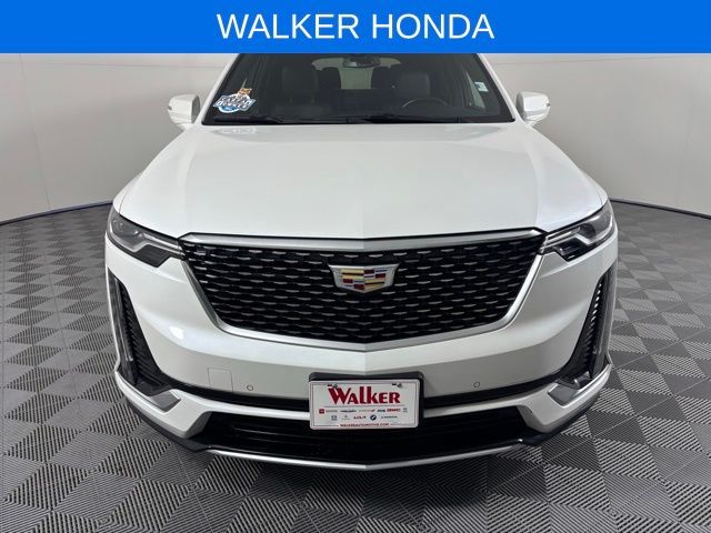2022 Cadillac XT6 Luxury