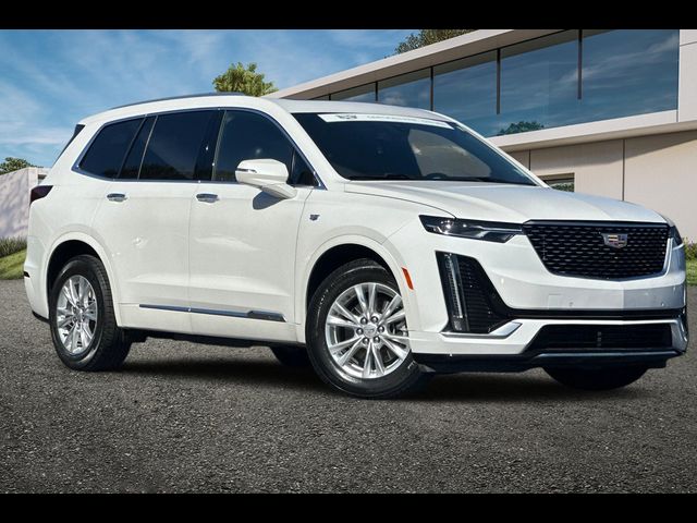 2022 Cadillac XT6 Luxury