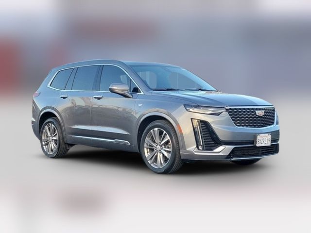 2022 Cadillac XT6 Premium Luxury