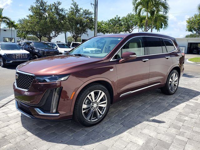 2022 Cadillac XT6 Premium Luxury