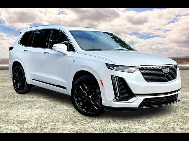 2022 Cadillac XT6 Premium Luxury
