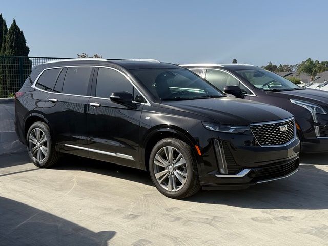 2022 Cadillac XT6 Premium Luxury