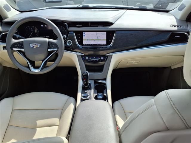 2022 Cadillac XT6 Premium Luxury