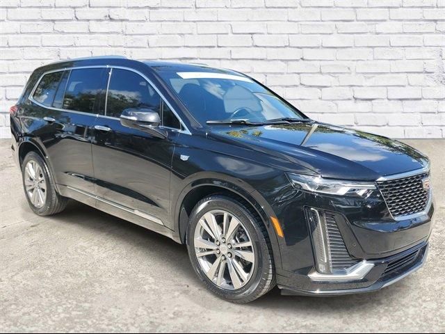 2022 Cadillac XT6 Premium Luxury