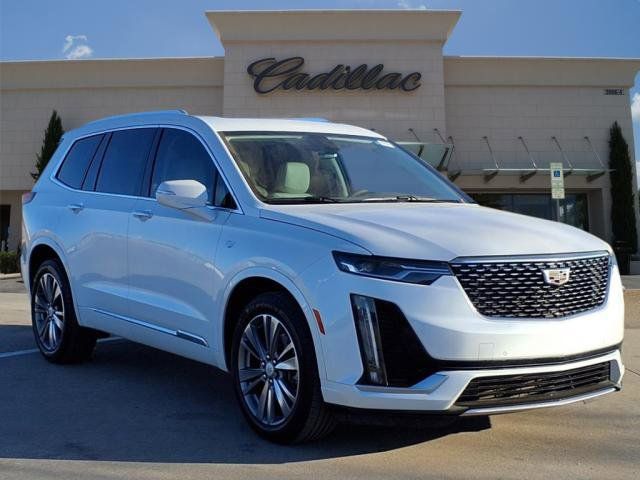 2022 Cadillac XT6 Premium Luxury