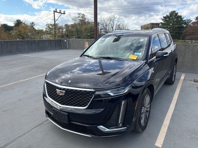 2022 Cadillac XT6 Premium Luxury