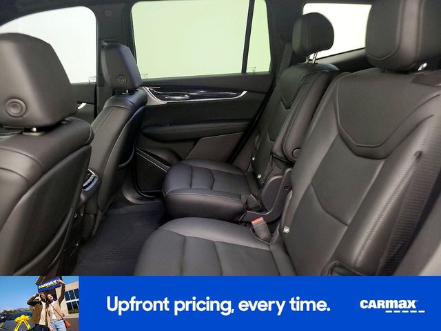 2022 Cadillac XT6 Premium Luxury