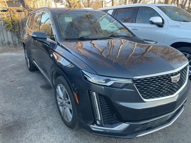 2022 Cadillac XT6 Premium Luxury