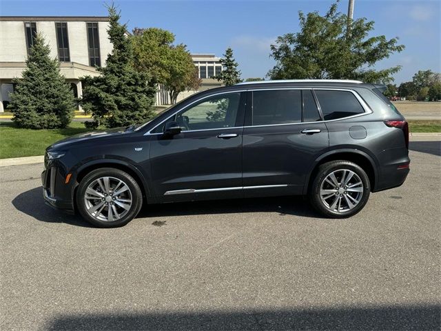 2022 Cadillac XT6 Premium Luxury