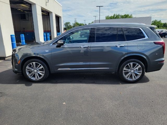 2022 Cadillac XT6 Premium Luxury