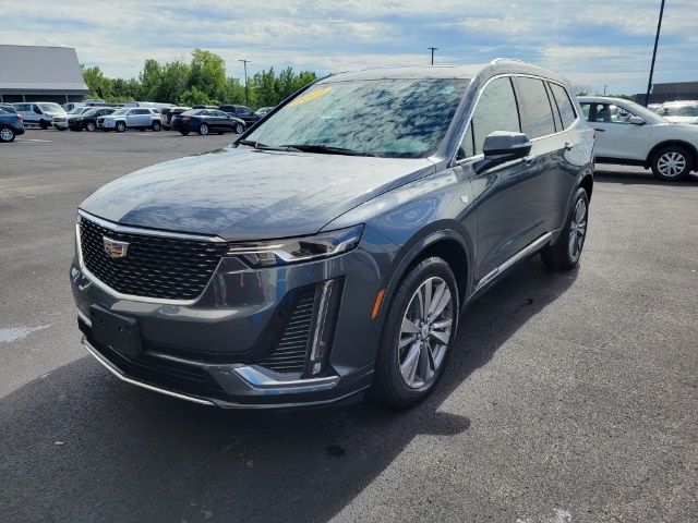 2022 Cadillac XT6 Premium Luxury