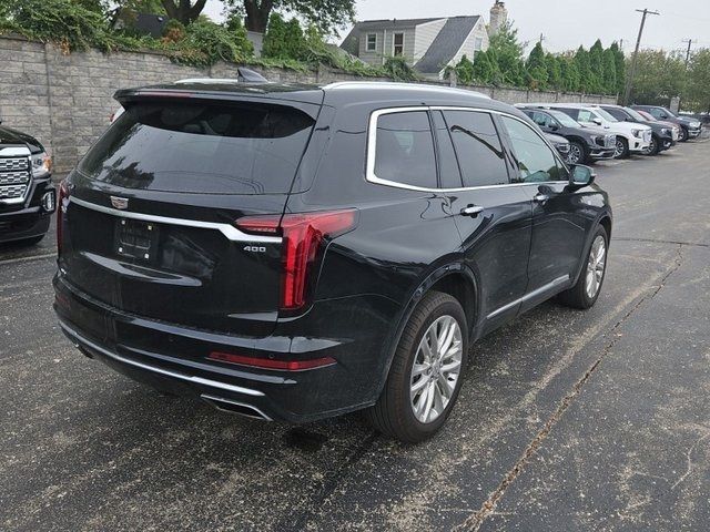 2022 Cadillac XT6 Premium Luxury