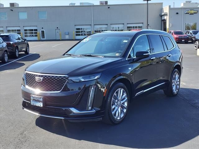 2022 Cadillac XT6 Premium Luxury