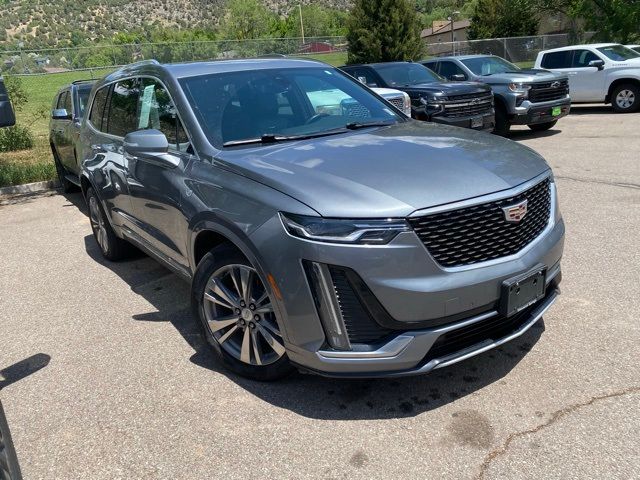 2022 Cadillac XT6 Premium Luxury