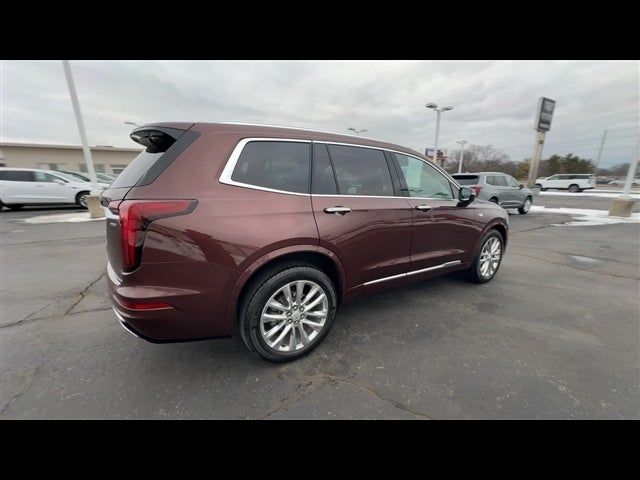 2022 Cadillac XT6 Premium Luxury