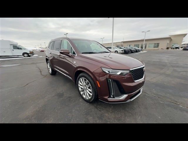 2022 Cadillac XT6 Premium Luxury