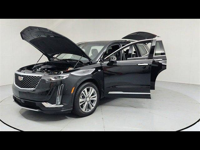 2022 Cadillac XT6 Premium Luxury